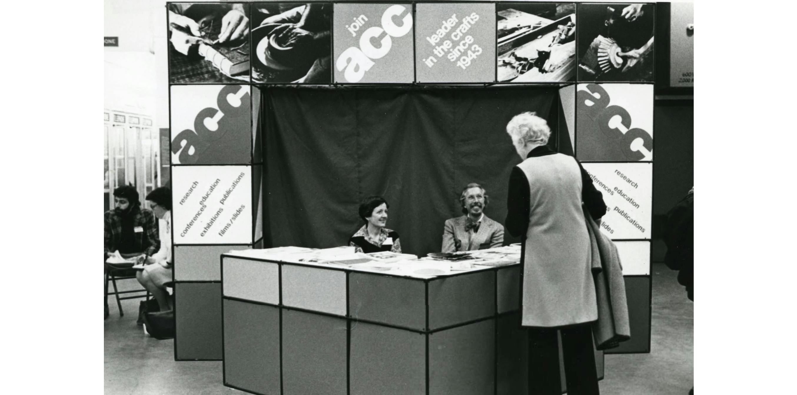 Lois Moran and Paul Smith talking to Florence Pettit at 1977 ACC Baltimore Winter Market